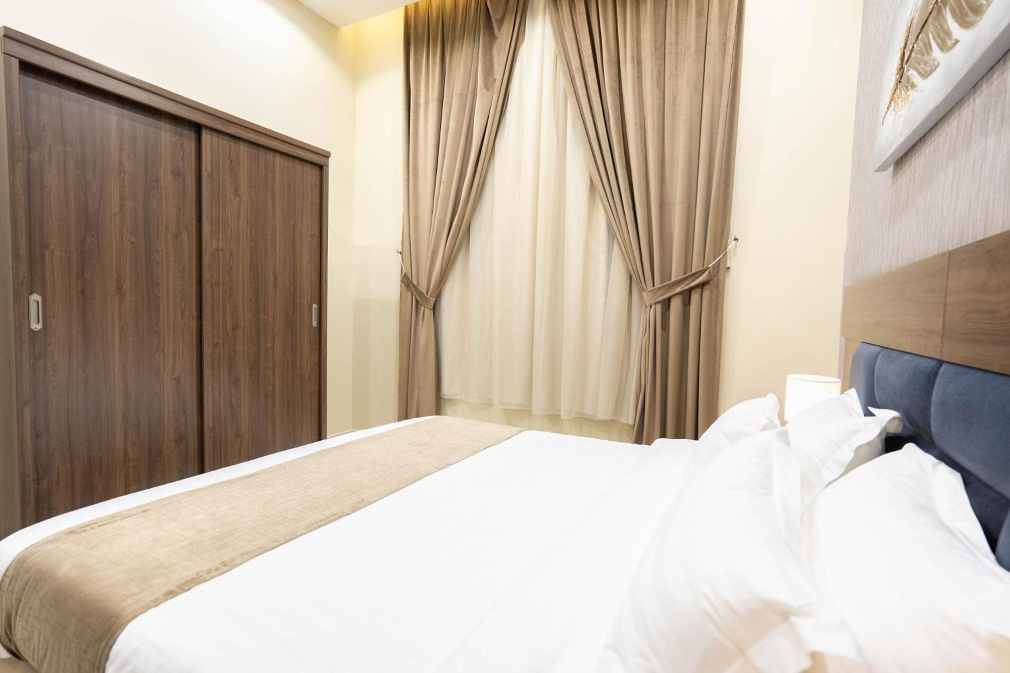 Garden Residence Hotel リヤード エクステリア 写真